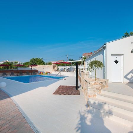 Villa Anja 2Nd Floor Peroj Εξωτερικό φωτογραφία