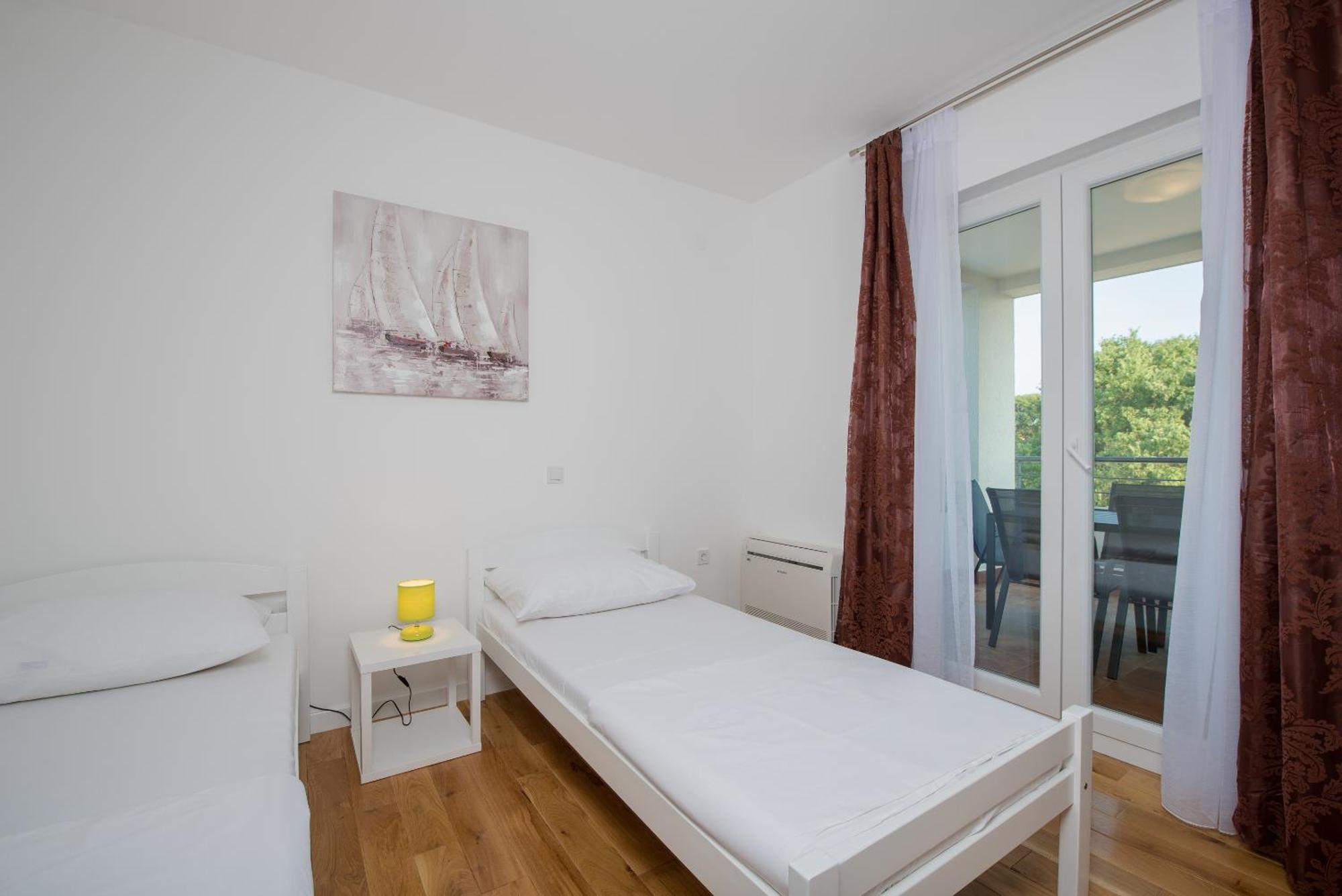 Villa Anja 2Nd Floor Peroj Εξωτερικό φωτογραφία
