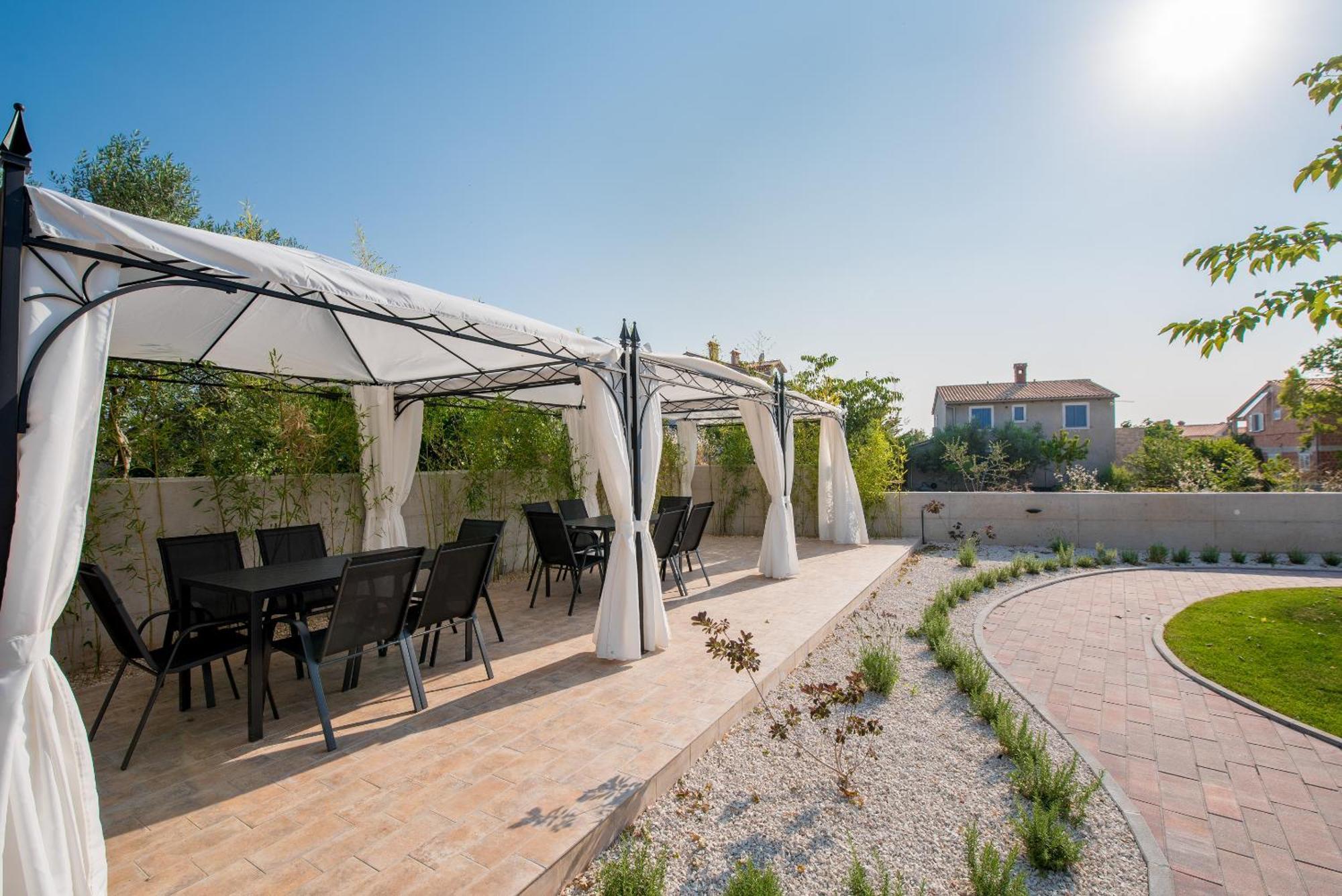 Villa Anja 2Nd Floor Peroj Εξωτερικό φωτογραφία
