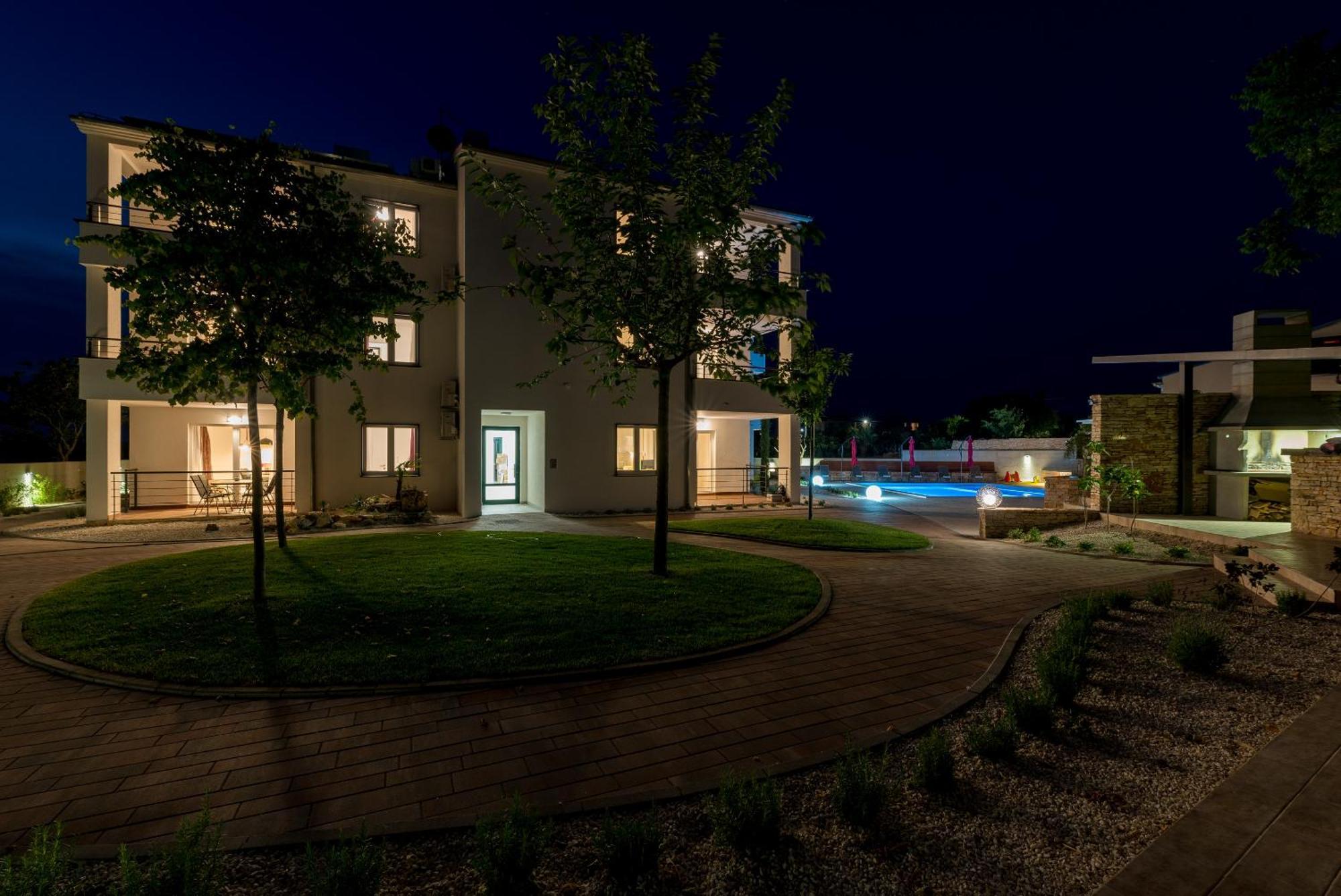 Villa Anja 2Nd Floor Peroj Εξωτερικό φωτογραφία
