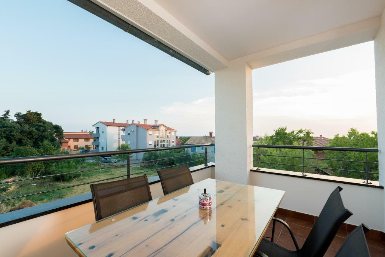 Villa Anja 2Nd Floor Peroj Εξωτερικό φωτογραφία