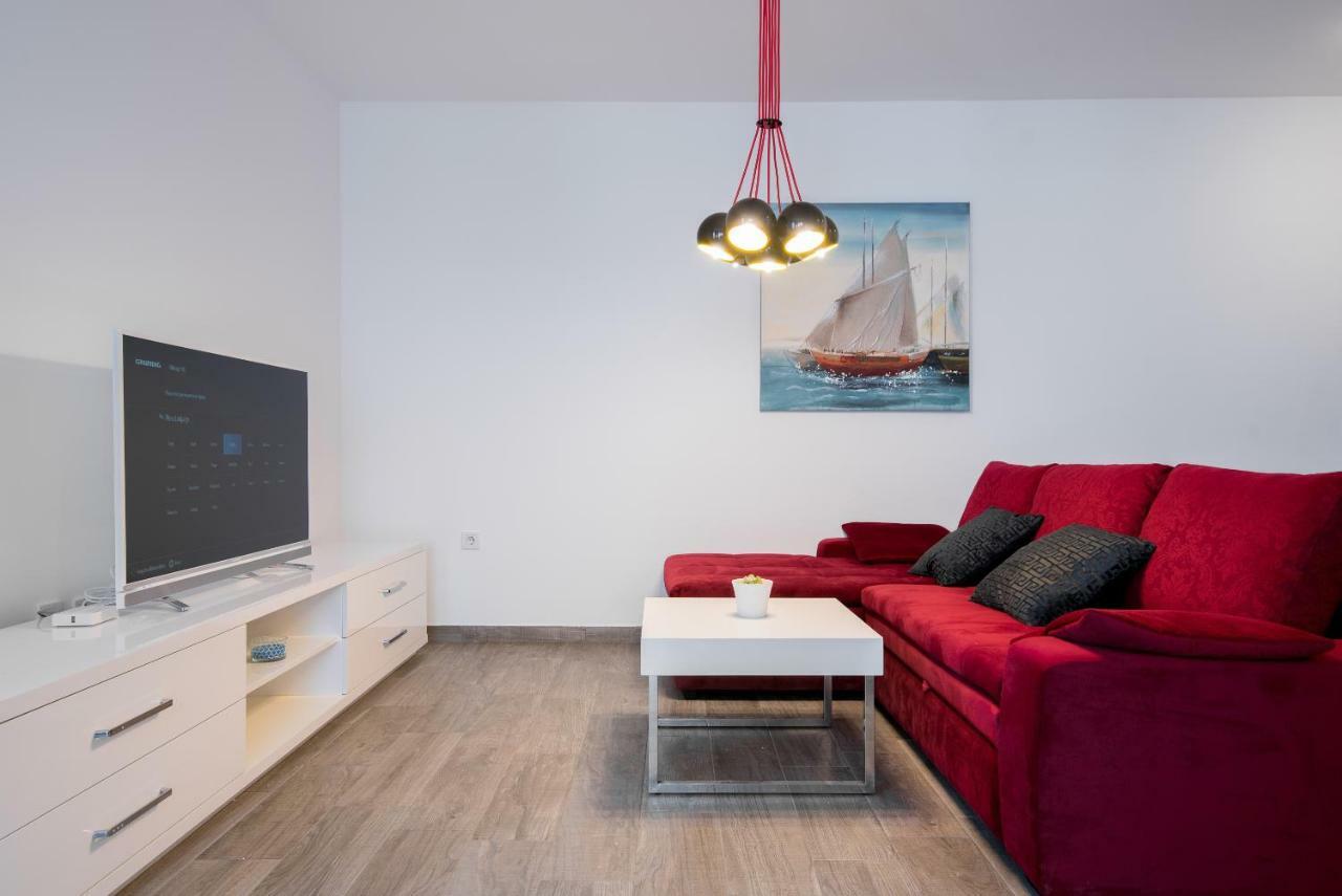 Villa Anja 2Nd Floor Peroj Εξωτερικό φωτογραφία