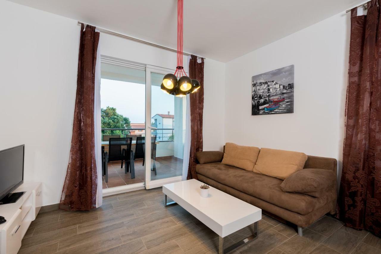 Villa Anja 2Nd Floor Peroj Εξωτερικό φωτογραφία